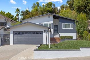 Single Family Residence, 21705 Dumetz rd, Woodland Hills, CA 91364 - 2