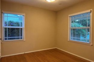 Single Family Residence, 5450 Burnet ave, Sherman Oaks, CA 91411 - 11