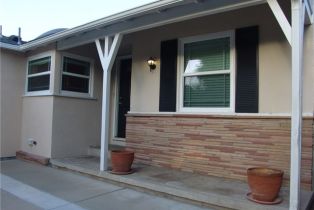 Single Family Residence, 5450 Burnet ave, Sherman Oaks, CA 91411 - 2