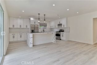 Single Family Residence, 23701 Califa st, Woodland Hills, CA 91367 - 13