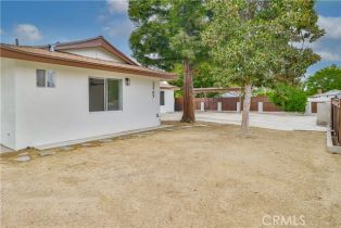 Single Family Residence, 23701 Califa st, Woodland Hills, CA 91367 - 48