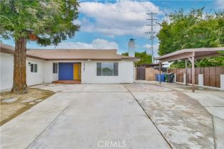 Single Family Residence, 23701 Califa st, Woodland Hills, CA 91367 - 5