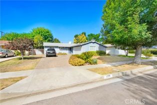 Single Family Residence, 6177 Kenwater ave, Woodland Hills, CA 91367 - 24