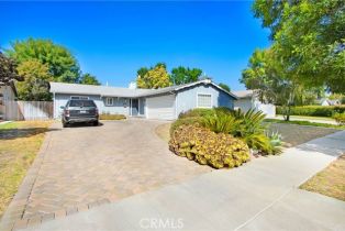 Single Family Residence, 6177 Kenwater ave, Woodland Hills, CA 91367 - 25