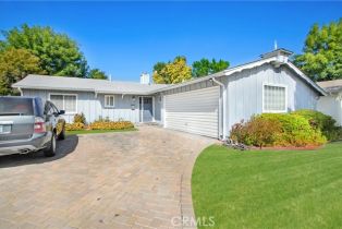 Single Family Residence, 6177 Kenwater ave, Woodland Hills, CA 91367 - 3