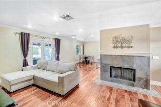 Single Family Residence, 6177 Kenwater ave, Woodland Hills, CA 91367 - 5