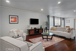 Condominium, 5050 Coldwater Canyon ave, Sherman Oaks, CA 91423 - 10