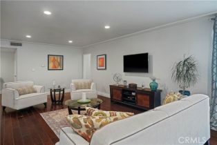 Condominium, 5050 Coldwater Canyon ave, Sherman Oaks, CA 91423 - 13