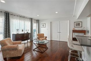 Condominium, 5050 Coldwater Canyon ave, Sherman Oaks, CA 91423 - 14