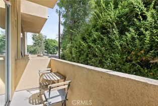 Condominium, 5350 Sepulveda blvd, Sherman Oaks, CA 91411 - 4