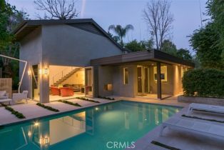 Single Family Residence, 4021 Pacheco dr, Sherman Oaks, CA 91403 - 3