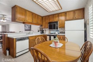 Condominium, 6225 Nita ave, Woodland Hills, CA 91367 - 10