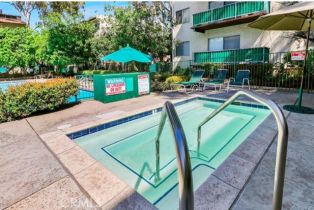 Condominium, 5460 white oak ave, Encino, CA 91316 - 21