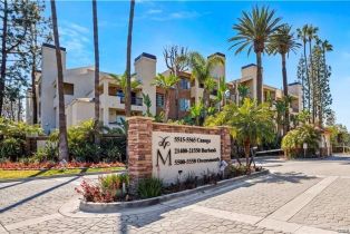 Condominium, 21400 Burbank BLVD, Woodland Hills, CA  Woodland Hills, CA 91367