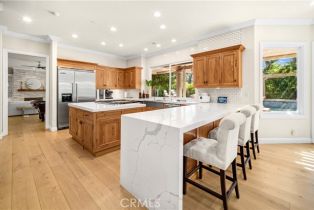 Single Family Residence, 5327 Newcastle ln, Calabasas, CA 91302 - 12