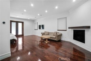 Single Family Residence, 15060 Greenleaf st, Sherman Oaks, CA 91403 - 20