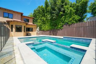 Single Family Residence, 15060 Greenleaf st, Sherman Oaks, CA 91403 - 25