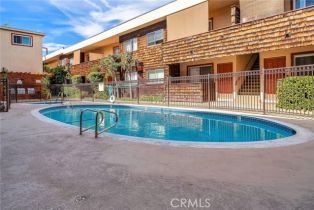 Condominium, 5414 Newcastle ave, Encino, CA 91316 - 24