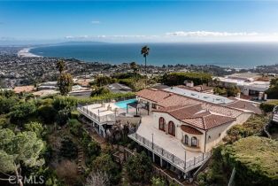 Single Family Residence, 1366 Lachman ln, Pacific Palisades, CA 90272 - 27