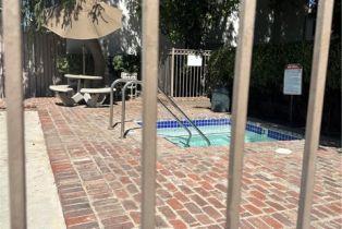 Condominium, 18601 Collins st, Tarzana, CA 91356 - 3