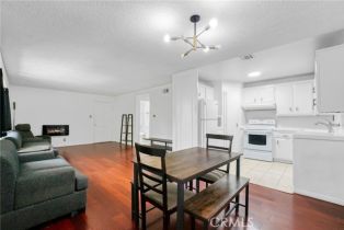 Condominium, 18601 Collins st, Tarzana, CA 91356 - 6