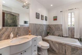 Single Family Residence, 4245 Riverton ave, Studio City, CA 91602 - 19