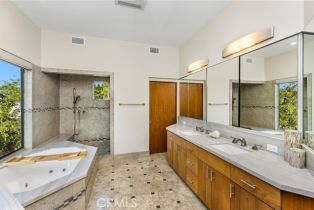 Single Family Residence, 11527 Dona Dolores pl, Studio City, CA 91604 - 14