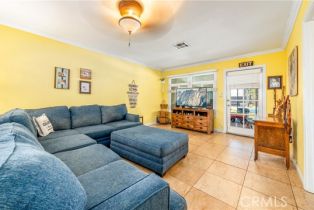 Single Family Residence, 11377 Gaynor ave, Granada Hills, CA 91344 - 8