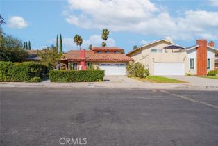 Single Family Residence, 18247 Sylvan st, Tarzana, CA 91335 - 2