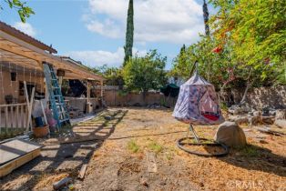 Single Family Residence, 18247 Sylvan st, Tarzana, CA 91335 - 36