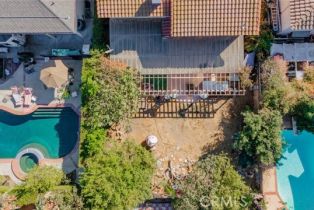 Single Family Residence, 18247 Sylvan st, Tarzana, CA 91335 - 39