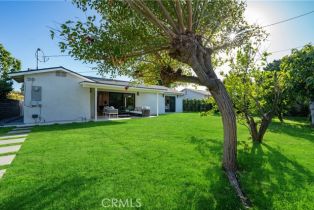 Single Family Residence, 24021 Friar st, Woodland Hills, CA 91367 - 30