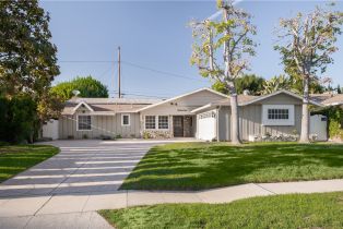 Single Family Residence, 23101 Gainford ST, Woodland Hills, CA  Woodland Hills, CA 91364