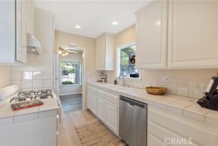 Single Family Residence, 18641 Linnet st, Tarzana, CA 91356 - 8