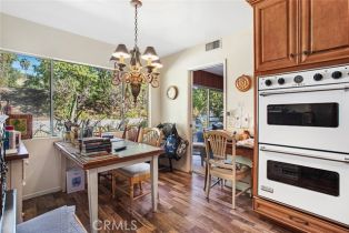 Single Family Residence, 16933 Bosque dr, Encino, CA 91436 - 10