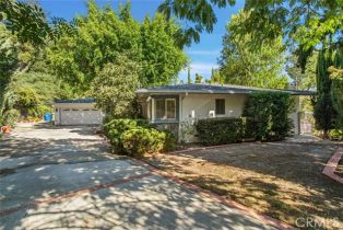 Single Family Residence, 16933 Bosque dr, Encino, CA 91436 - 2