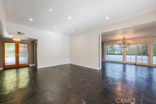 Single Family Residence, 3750 Crownridge dr, Sherman Oaks, CA 91403 - 9