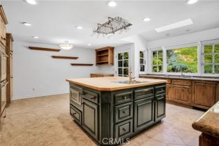 Single Family Residence, 19511 Rosita st, Tarzana, CA 91356 - 11