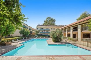 Condominium, 5460 White Oak ave, Encino, CA 91316 - 3