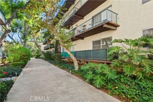 Condominium, 5460 White Oak ave, Encino, CA 91316 - 5