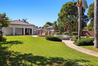 Single Family Residence, 22953 Oxnard st, Woodland Hills, CA 91367 - 18