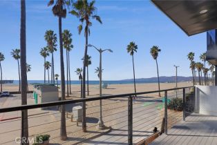 Single Family Residence, 3011 Ocean Front Walk, Venice, CA 90291 - 14