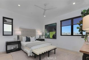 Single Family Residence, 3011 Ocean Front Walk, Venice, CA 90291 - 38