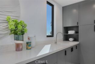 Single Family Residence, 3011 Ocean Front Walk, Venice, CA 90291 - 42