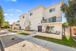 Apartment, 17154 Chatsworth st, Granada Hills, CA 91344 - 2