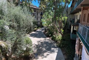 Condominium, 5460 White Oak ave, Encino, CA 91316 - 4