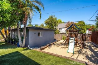 Single Family Residence, 22157 Avenue San Luis, Woodland Hills, CA 91364 - 22