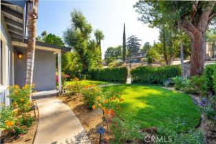 Single Family Residence, 22157 Avenue San Luis, Woodland Hills, CA 91364 - 25