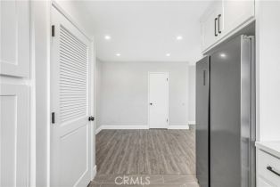 Apartment, 18543 Clark st, Tarzana, CA 91356 - 3