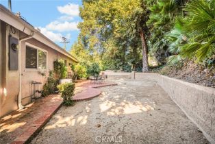 Single Family Residence, 22850 Margarita dr, Woodland Hills, CA 91364 - 22